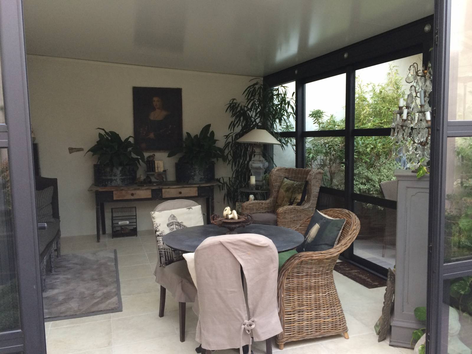 Installation d'une véranda en alu sur mesure à Uzès