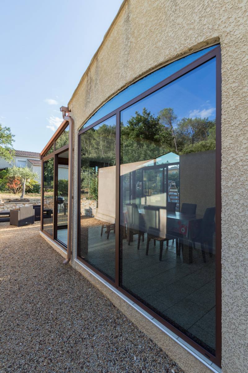 Fabrication de véranda pour maison dans le Gard