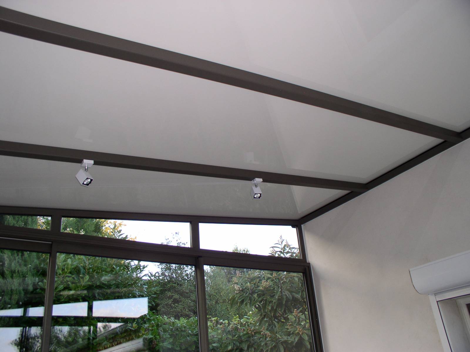 Installation de veranda photovoltaique à Nimes, pour joindre l'utile à l’agréable