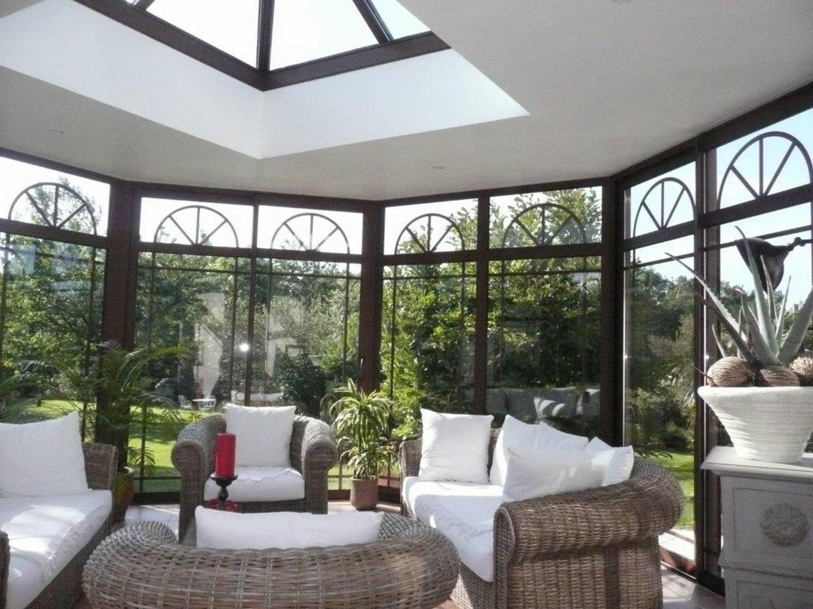 Constructeur de véranda arrondie dans le Gard