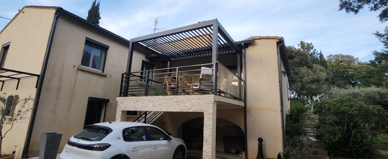 Installation d'une pergola unique à Montpellier