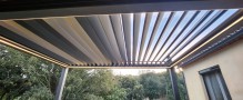 Notre zone d'activité pour ce service Installation de pergola bioclimatique pour pool house à lames rétractables et structure résistante pour protection solaire